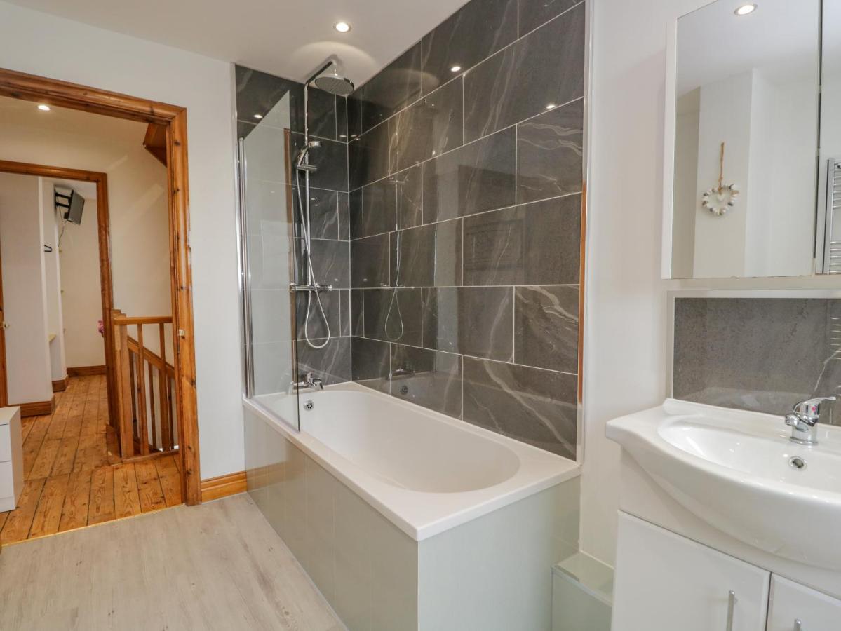 Harbour Retreat Villa Millom Bagian luar foto